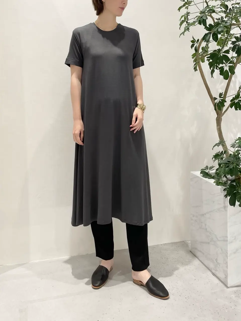 BEIGE， 小泉 コーディネート画像