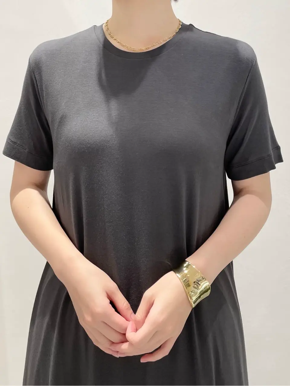 BEIGE， 小泉 コーディネート画像