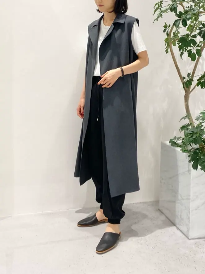 BEIGE， R.A コーディネート画像