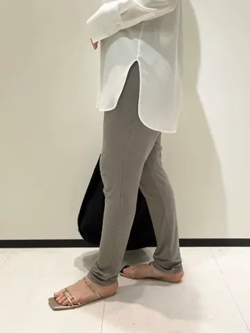 BEIGE， 藤木 コーディネート画像