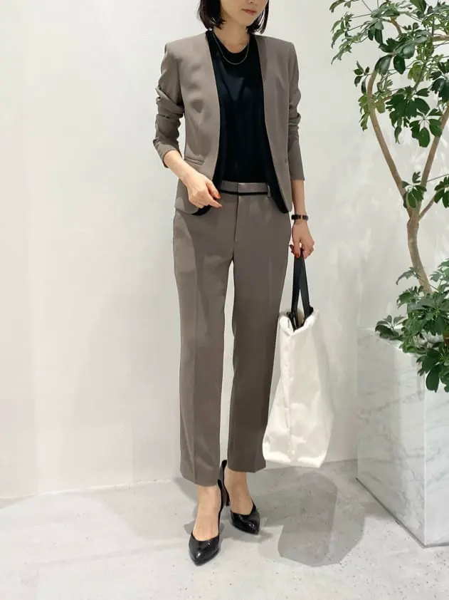 BEIGE， R.A コーディネート画像