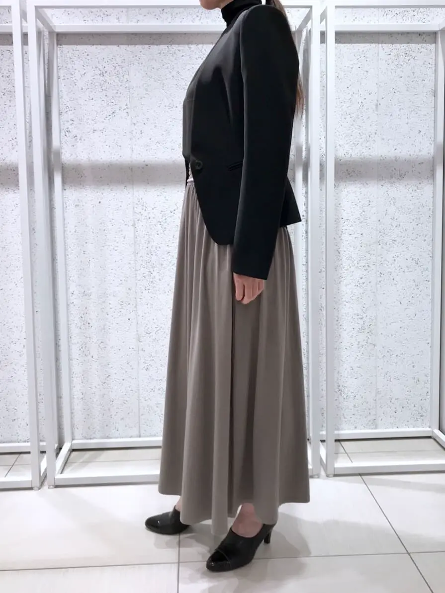 BEIGE， スタッフ コーディネート画像