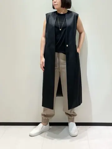 BEIGE， 藤木 コーディネート画像