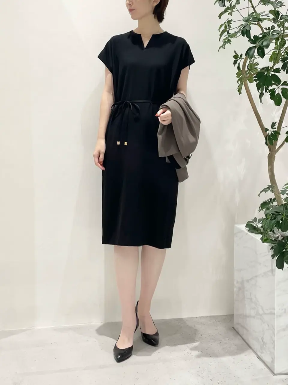 BEIGE， 小泉 コーディネート画像