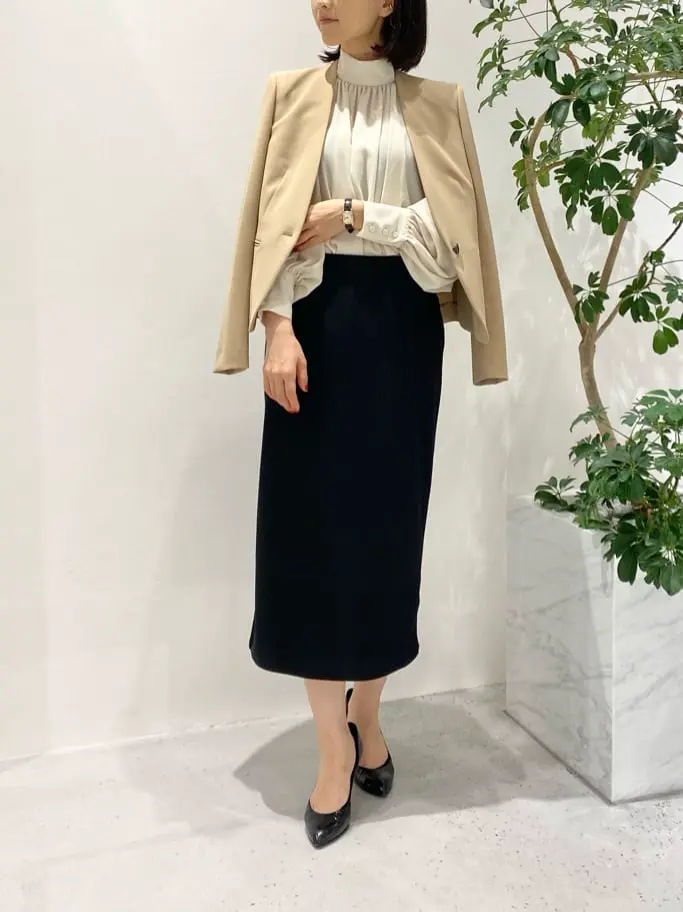 BEIGE， R.A コーディネート画像