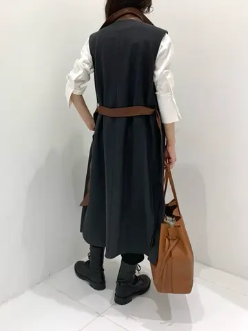 BEIGE， アライ コーディネート画像