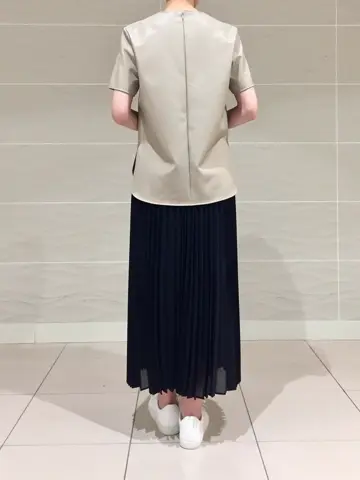 BEIGE， スタッフ コーディネート画像