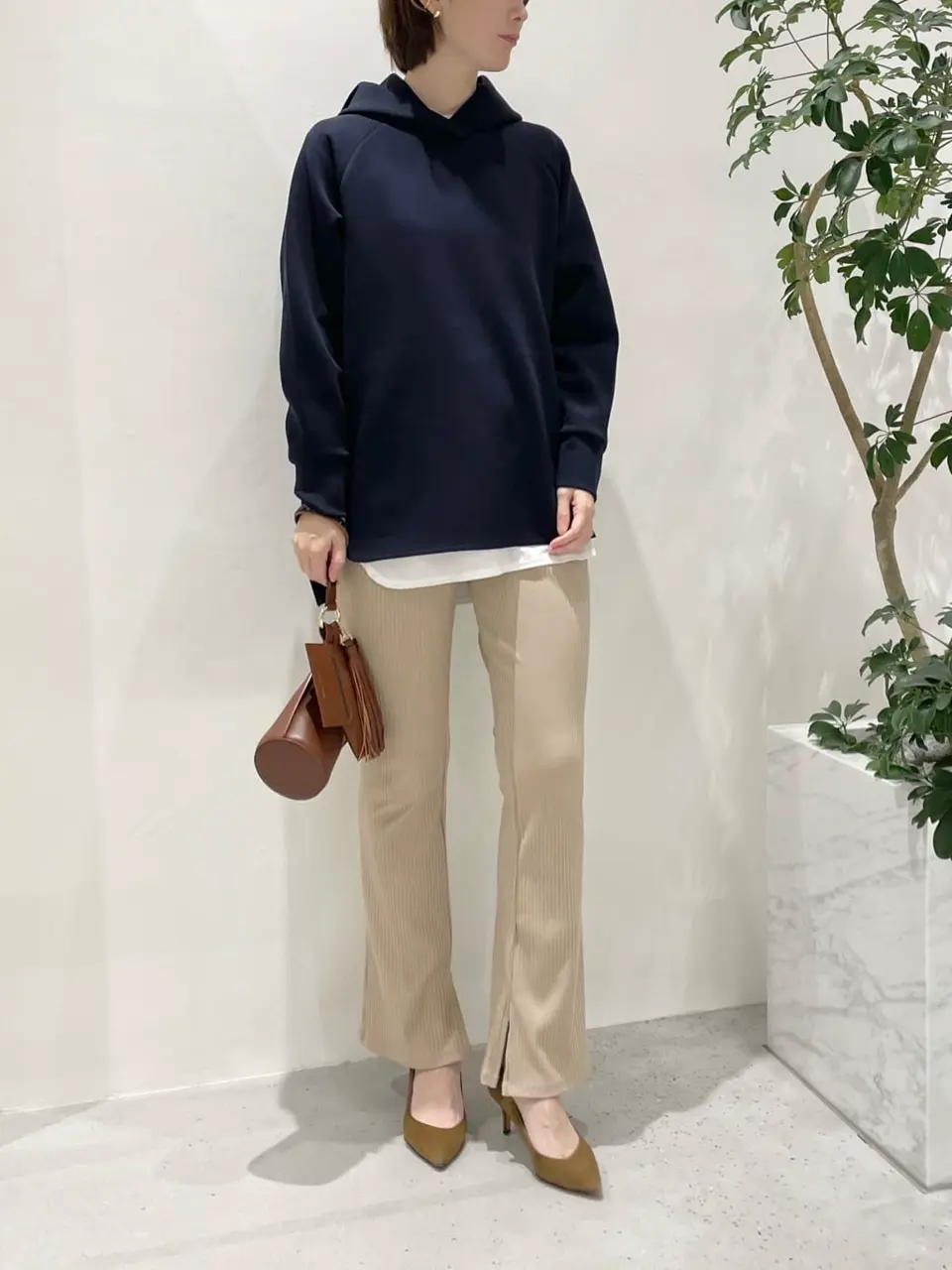 BEIGE， 小泉 コーディネート画像