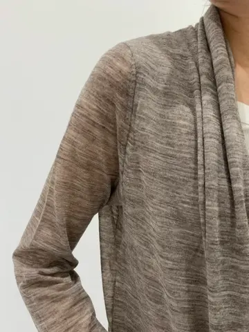 BEIGE， アライ コーディネート画像