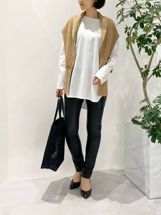 BEIGE， R.A コーディネート画像