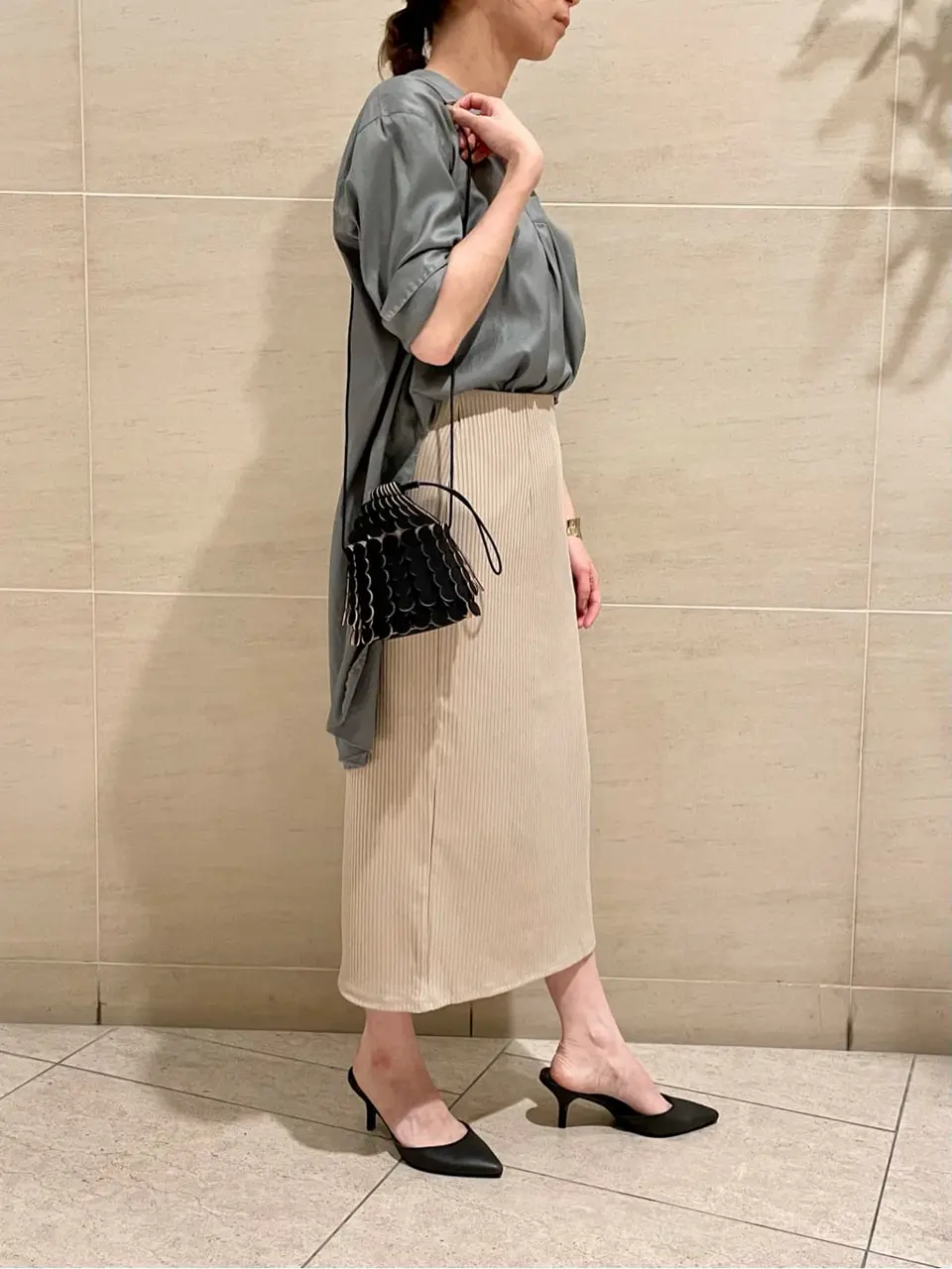 BEIGE， スタッフ コーディネート画像