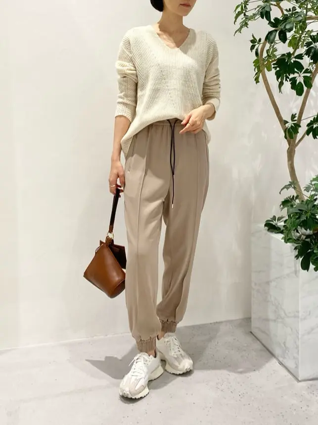 BEIGE， R.A コーディネート画像