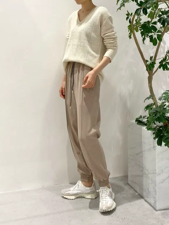 BEIGE， R.A コーディネート画像