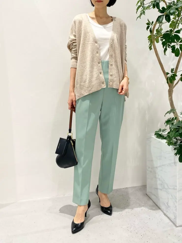 BEIGE， R.A コーディネート画像