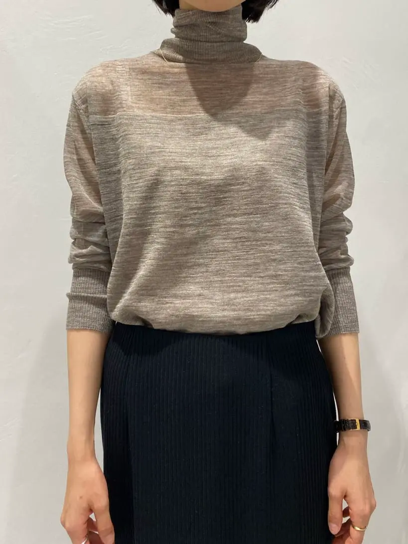 BEIGE， R.A コーディネート画像