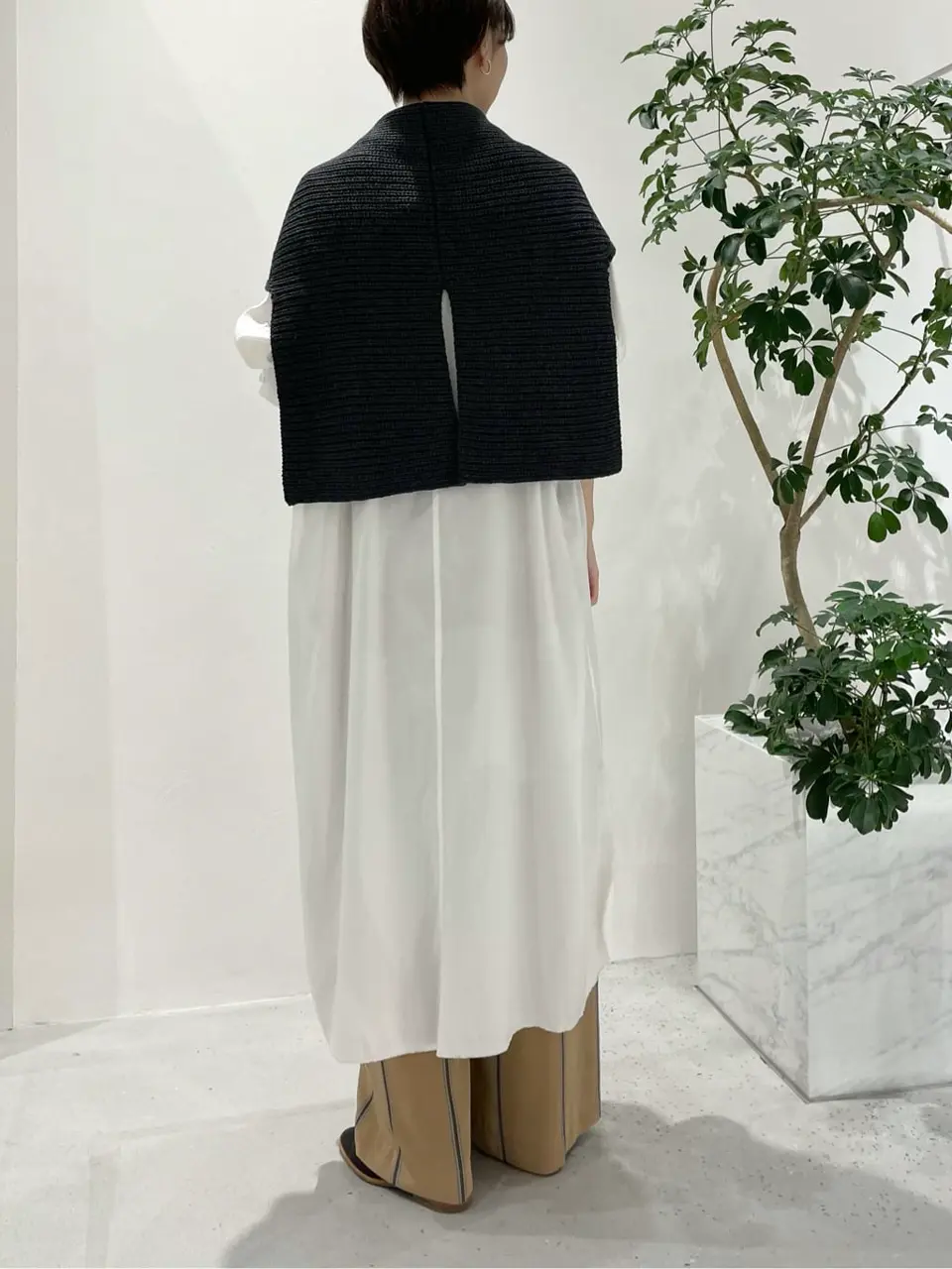 BEIGE， 小泉 コーディネート画像