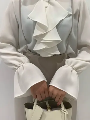 BEIGE， アライ コーディネート画像