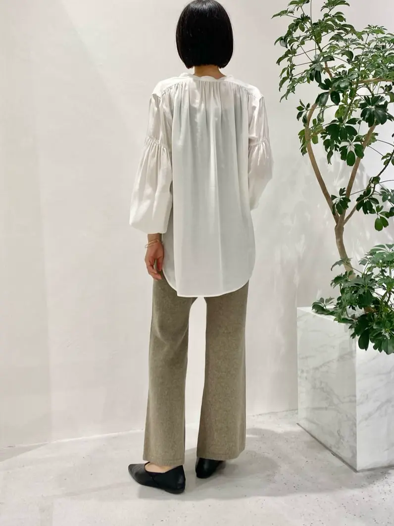 BEIGE， R.A コーディネート画像