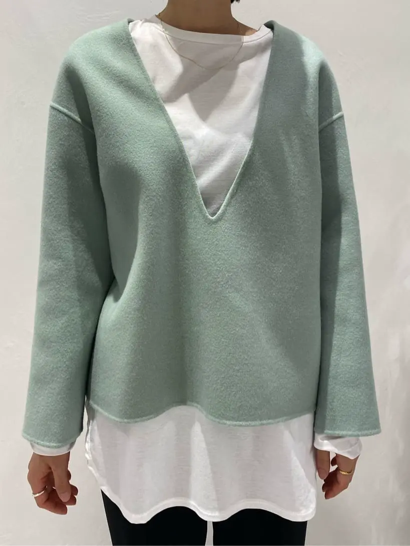 BEIGE， R.A コーディネート画像