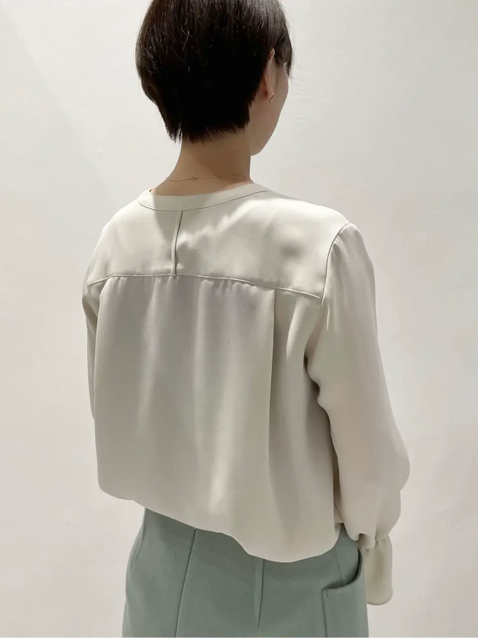 BEIGE， 小泉 コーディネート画像