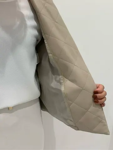 BEIGE， アライ コーディネート画像