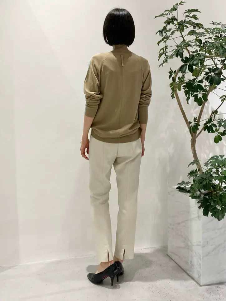 BEIGE， R.A コーディネート画像