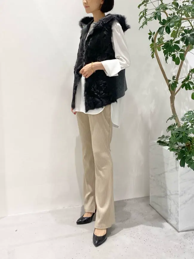 BEIGE， R.A コーディネート画像