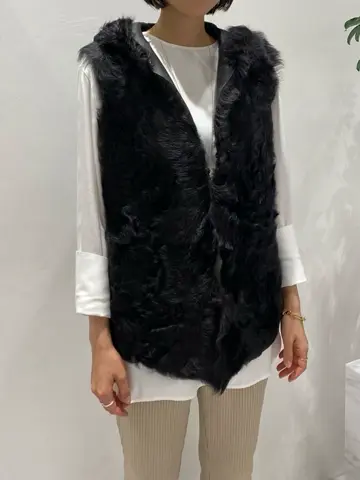 BEIGE， R.A コーディネート画像