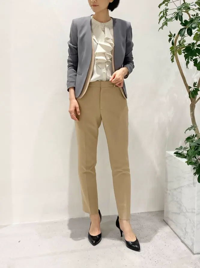 BEIGE， R.A コーディネート画像