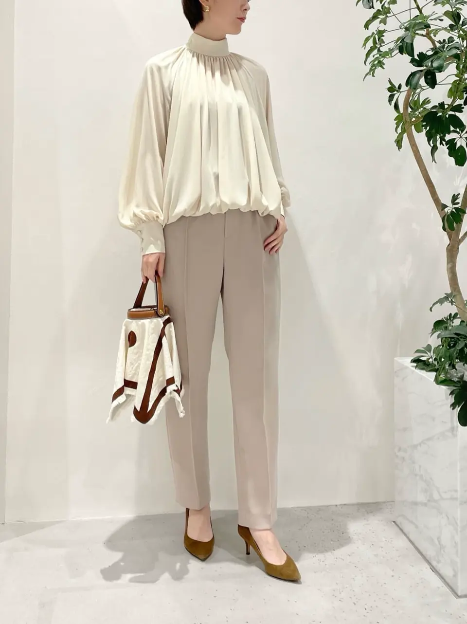 BEIGE， 小泉 コーディネート画像