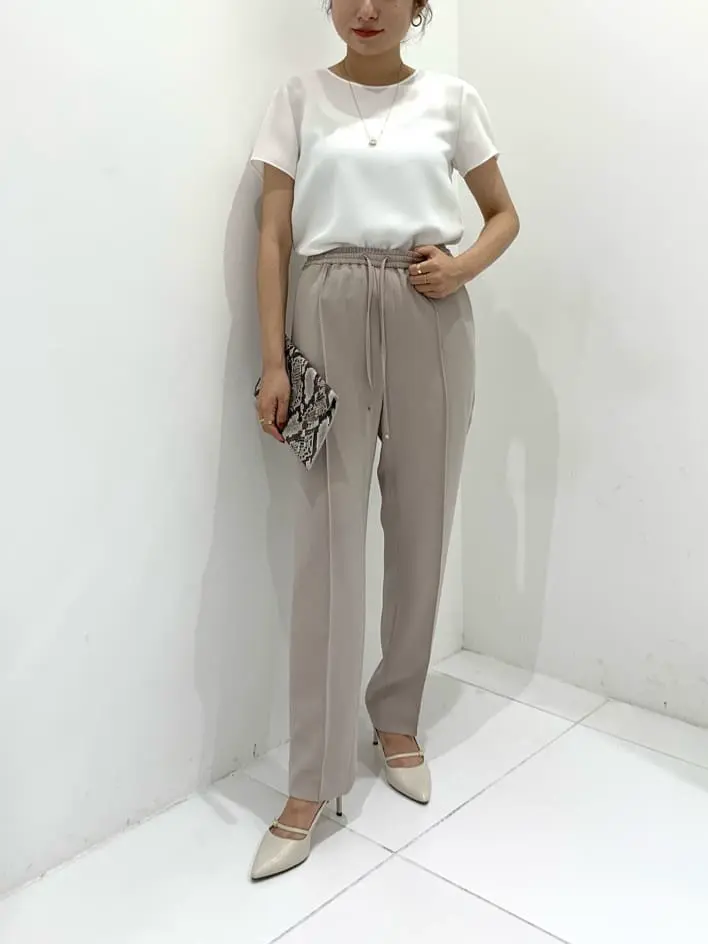 BEIGE， アライ コーディネート画像