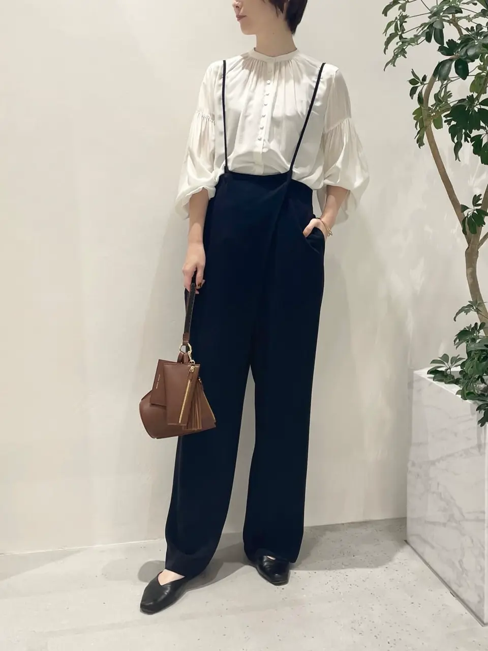 BEIGE， 小泉 コーディネート画像