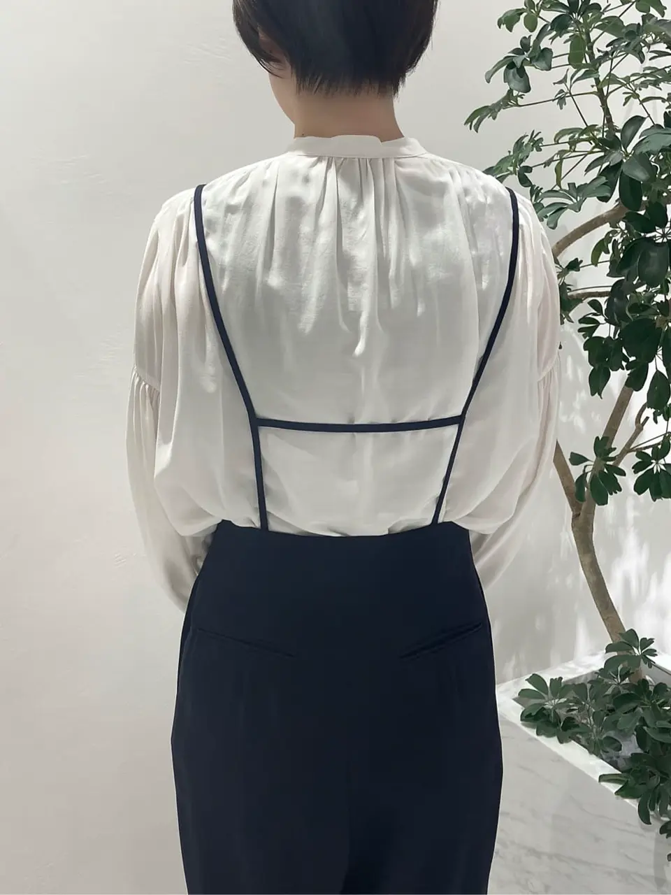 BEIGE， 小泉 コーディネート画像