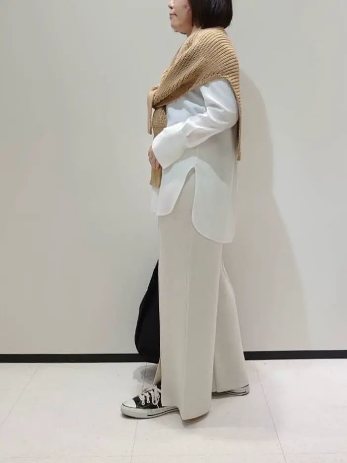 BEIGE， 藤木 コーディネート画像