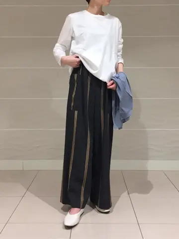 BEIGE， スタッフ コーディネート画像