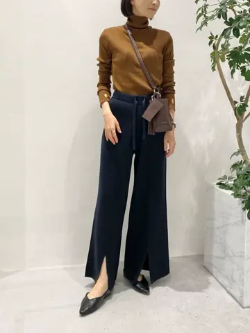 BEIGE， R.A コーディネート画像