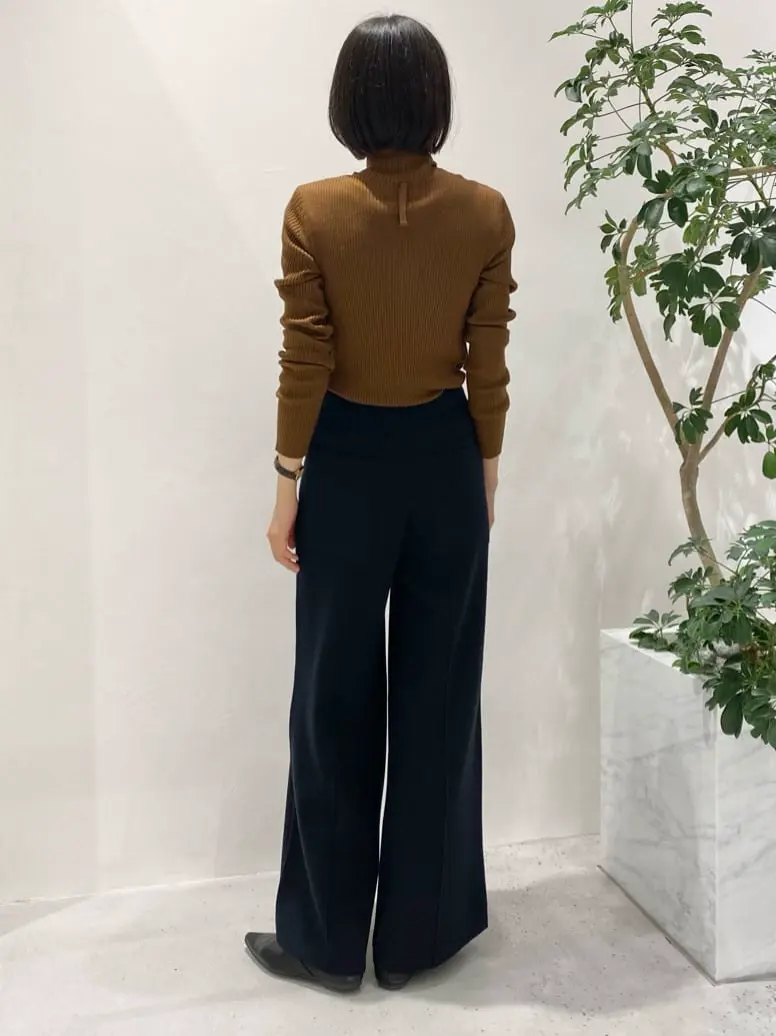 BEIGE， R.A コーディネート画像