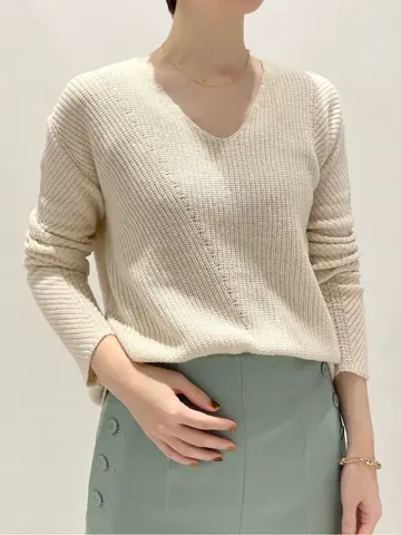 BEIGE， 小泉 コーディネート画像