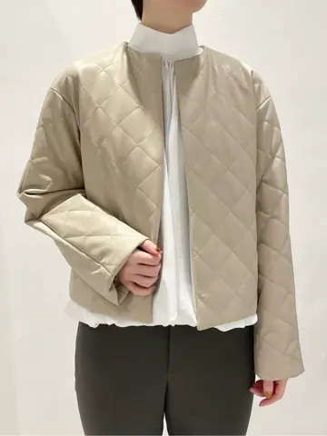 BEIGE， 小泉 コーディネート画像