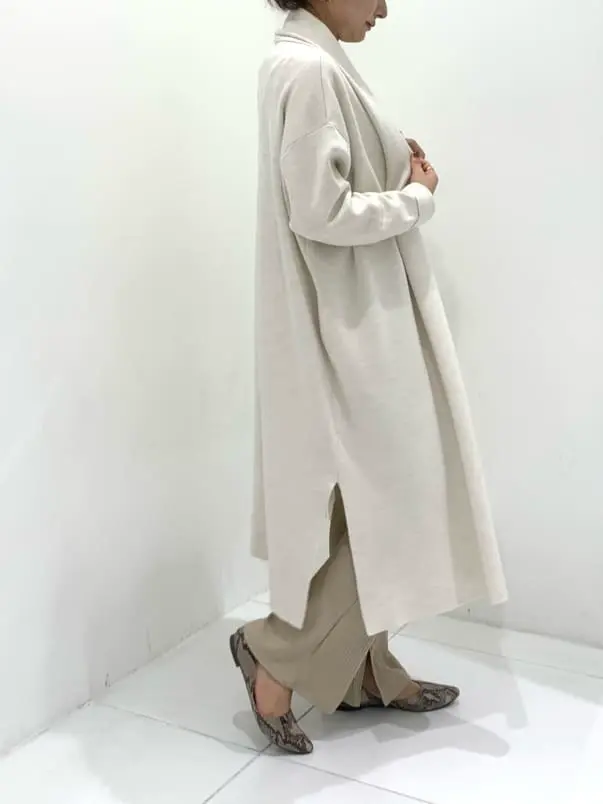 BEIGE， アライ コーディネート画像