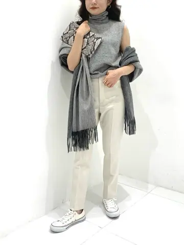 BEIGE， アライ コーディネート画像