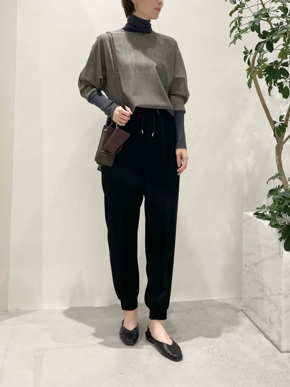 BEIGE， 小泉 コーディネート画像