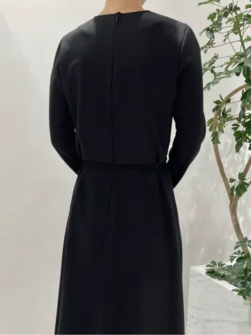 BEIGE， 小泉 コーディネート画像