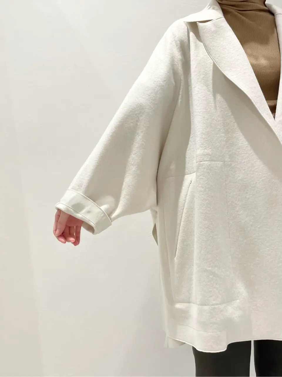 BEIGE， 小泉 コーディネート画像