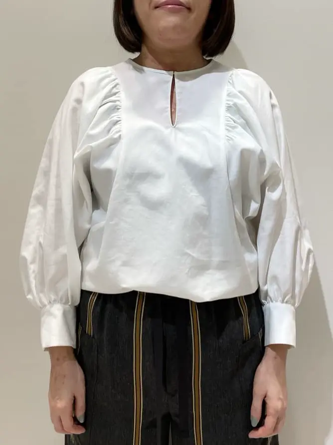 BEIGE， 藤木 コーディネート画像