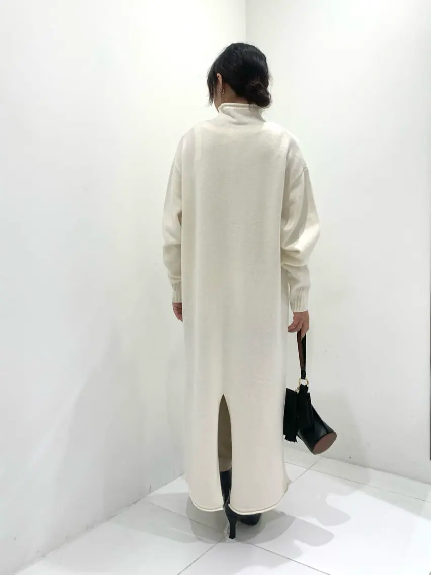 BEIGE， アライ コーディネート画像