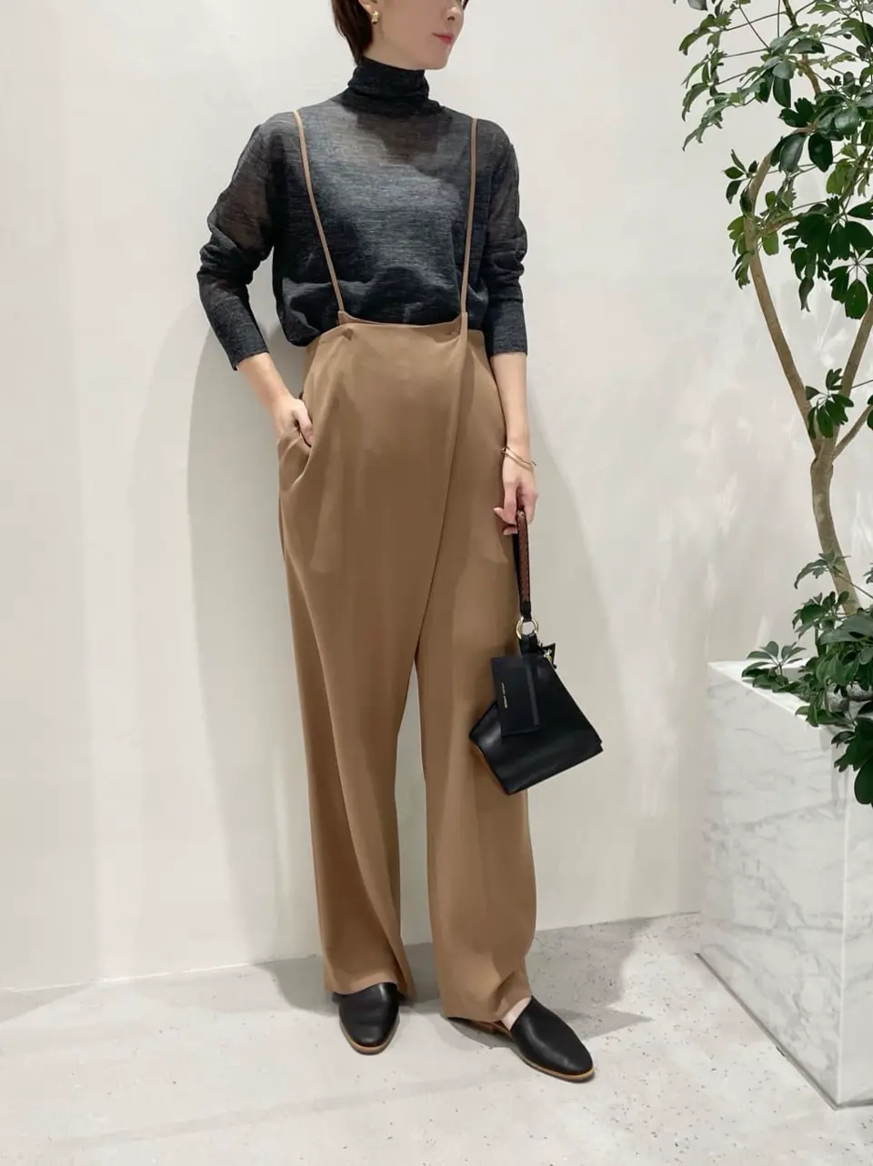 BEIGE， 小泉 コーディネート画像