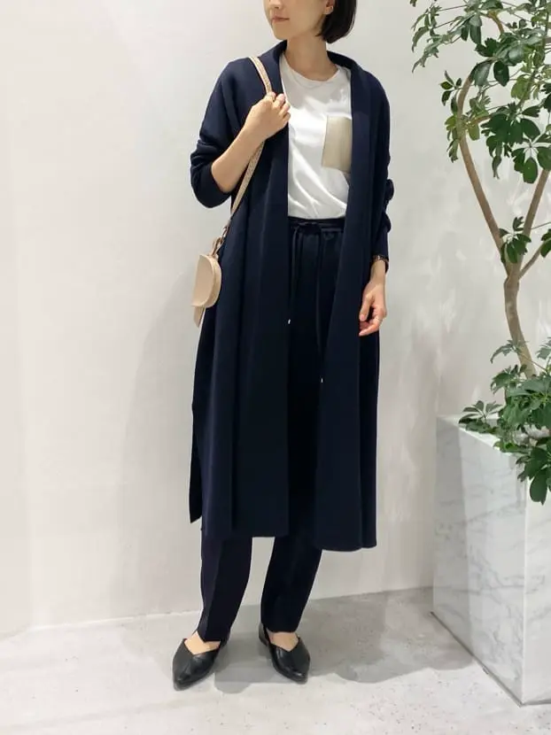 BEIGE， R.A コーディネート画像