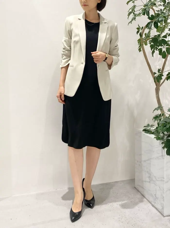 BEIGE， R.A コーディネート画像