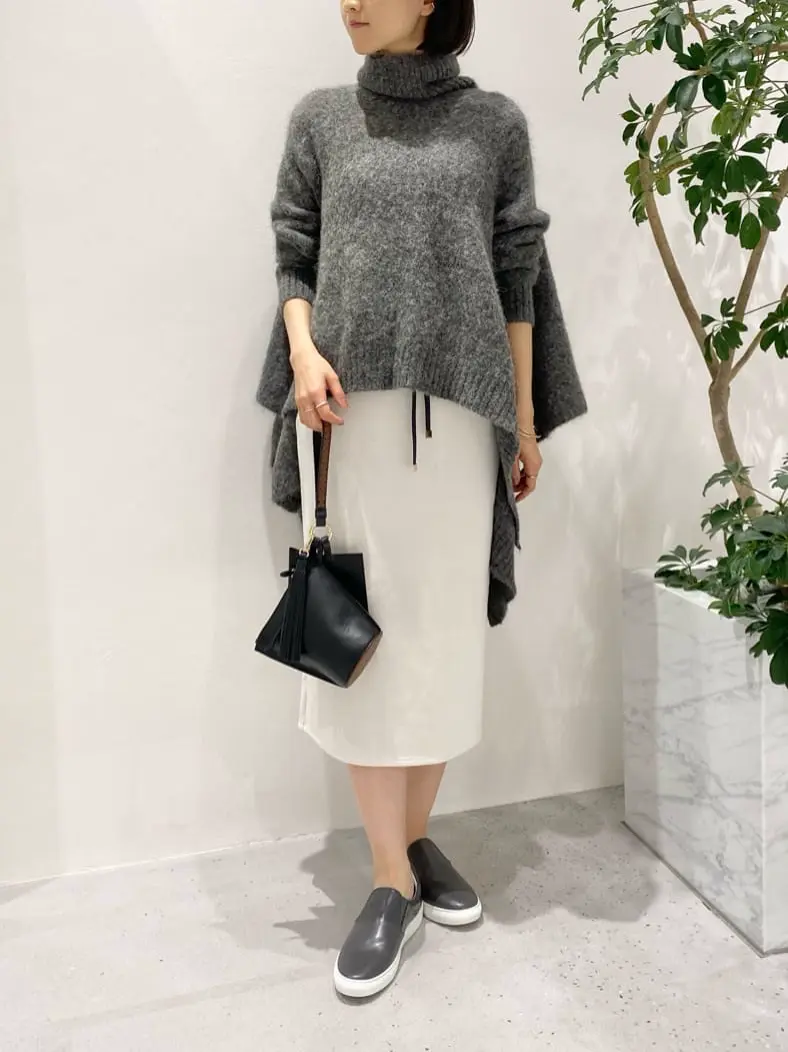 BEIGE， R.A コーディネート画像